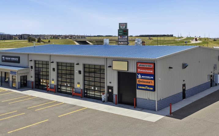 Pictures of Retail, Industrial property located at 7176 Nugget, Evansville, WY 82636 for lease - image #1