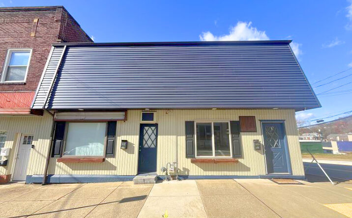 Pictures of Retail, Office property located at 437 Cavitt Avenue, Trafford, PA 15085 for lease - image #1