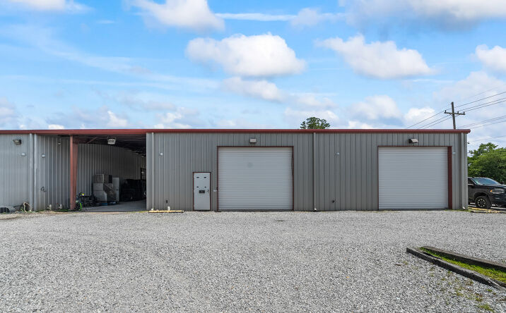 Pictures of Industrial property located at 1429 COLLINS BLVD, COVINGTON, LA 70433 for lease - image #1