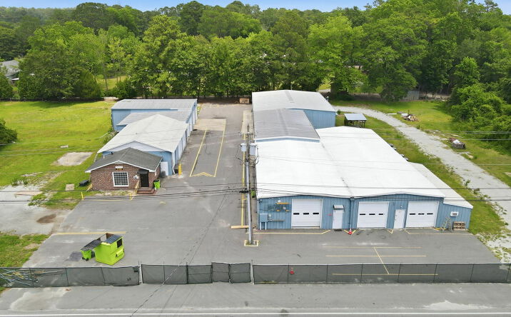 Pictures of Industrial property located at 3102 Oaks Road, New Bern, NC 28560 for lease - image #1