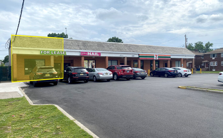 Pictures of Retail property located at 1299 Roosevelt Avenue, Carteret, NJ 07008 for lease - image #1