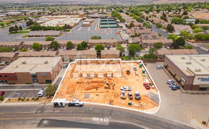 Pictures of Retail property located at Approx E 850 N St, St George, UT 84790 for lease - image #1