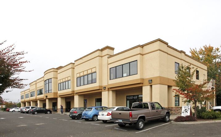 Pictures of Office property located at 374 Q Street, Springfield, OR 97477 for lease - image #1