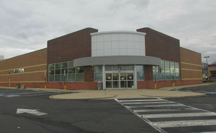 Pictures of Retail property located at 1080 S West End Blvd, Quakertown, PA 18951 for lease - image #1