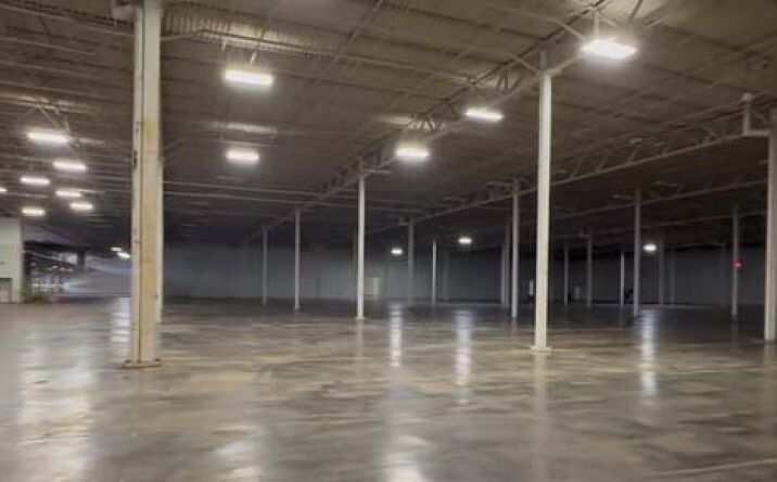 Pictures of Industrial property located at 125 Lena Dr., Aurora, OH 44202 for lease - image #1