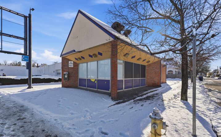 Pictures of Retail property located at 1143 State St, Springfield, MA 01109 for lease - image #1