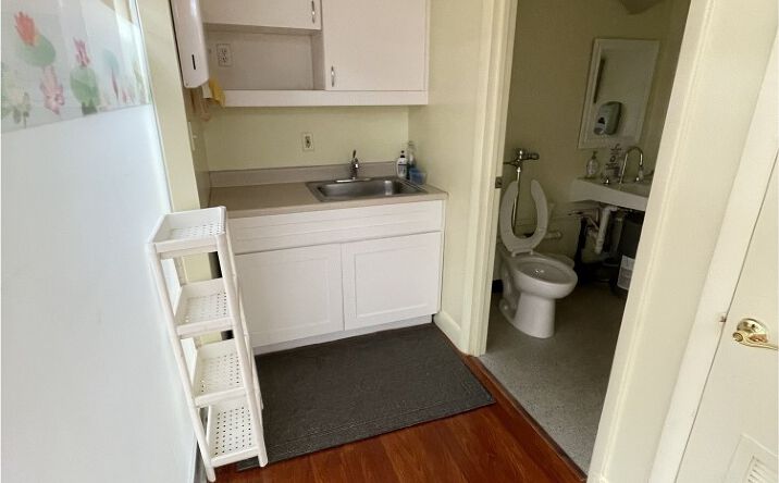 Pictures of Office property located at 401 E Jefferson Street, Rockville, MD 20850 for lease - image #1