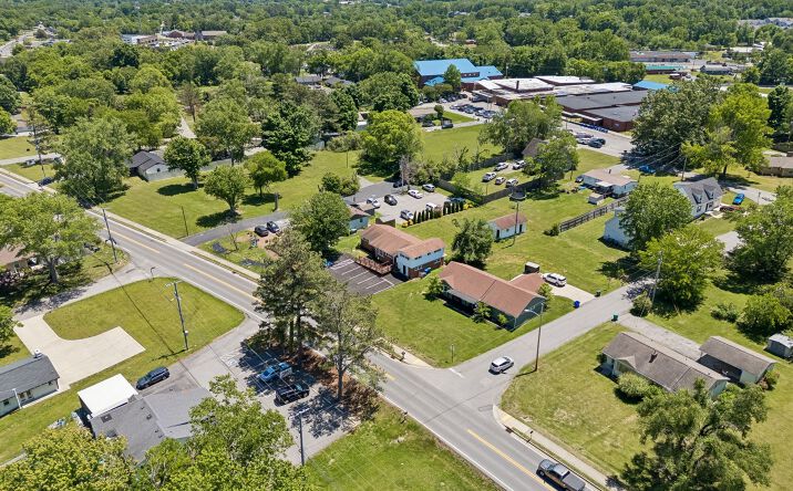 Pictures of Retail, Office, Land property located at 321 Tennessee 76, White House, TN 37188 for lease - image #1