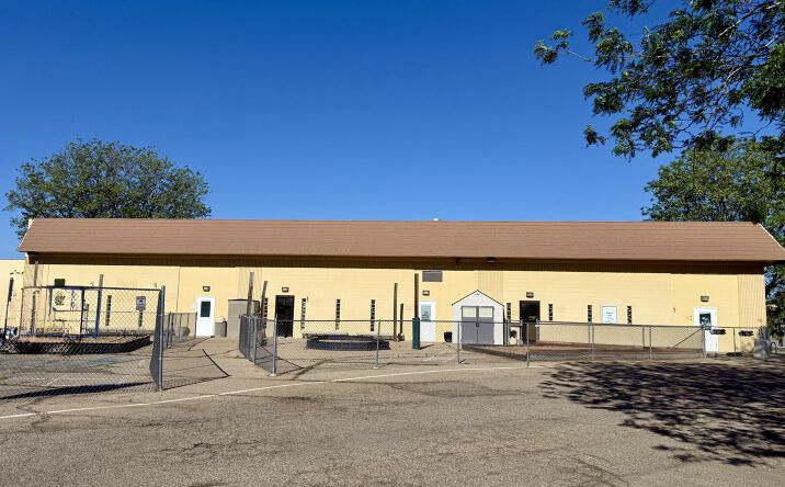 Pictures of Retail, Office, Industrial property located at 1055 Delaware Avenue, Longmont, CO 80501 for lease - image #1