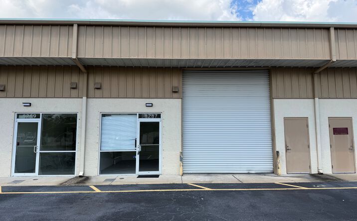 Pictures of Retail, Industrial property located at 8287 Blaikie Court, Sarasota, FL 34240 for lease - image #1