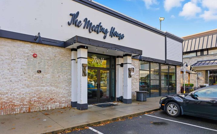 Pictures of Retail, Restaurant property located at 827 Williams Street, Longmeadow, MA 01106-2067 for lease - image #1