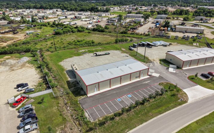 Pictures of Industrial property located at 1806 Cimino Drive, Bryan, TX 77808 for lease - image #1