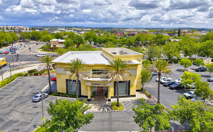 Pictures of Retail property located at 1113 Galleria Boulevard, Roseville, CA 95678 for lease - image #1