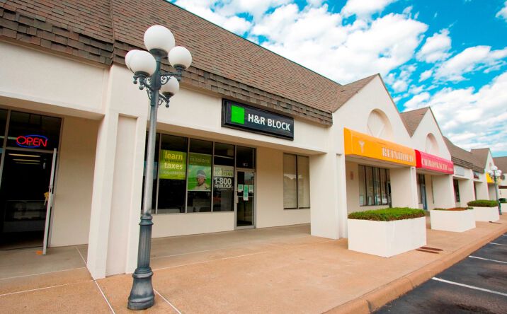 Pictures of Retail property located at 4640 Shore Drive, Virginia Beach, VA 23455 for lease - image #1