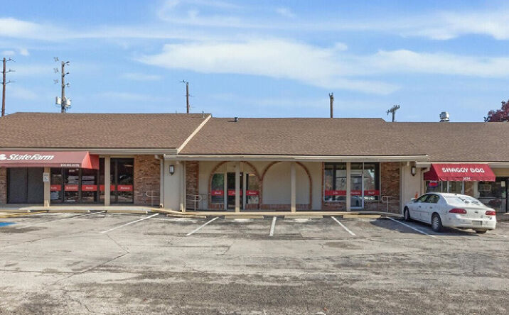 Pictures of Retail property located at 3531 Oakgate Drive, San Antonio, TX 78230 for lease - image #1