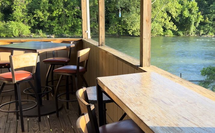 Pictures of Retail, Restaurant property located at 1833 Netherland Rd., Kingsport, TN 37660 for lease - image #1