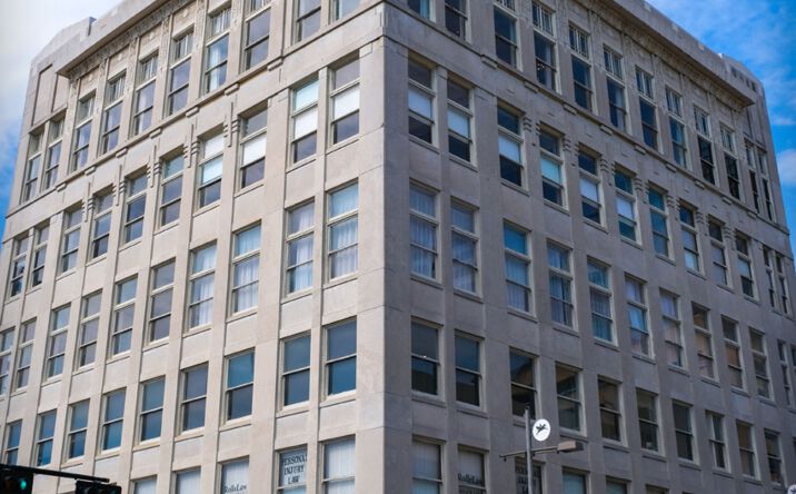 Pictures of Office property located at 2030 Main Street, Dallas, TX 75201 for lease - image #1