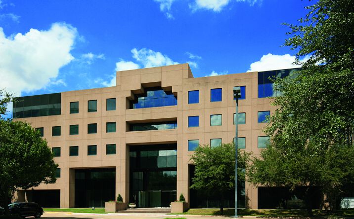 Pictures of Office property located at 18333 Preston Road, Dallas, TX 75252 for lease - image #1