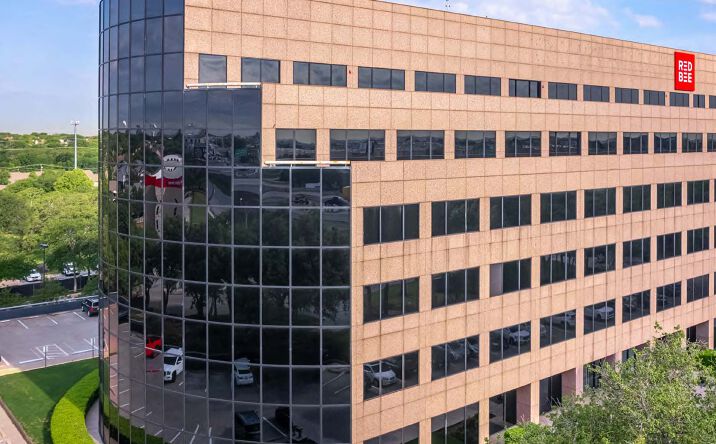 Pictures of Office property located at 1901 N State Hwy 360, Grand Prairie, TX 75050 for lease - image #1