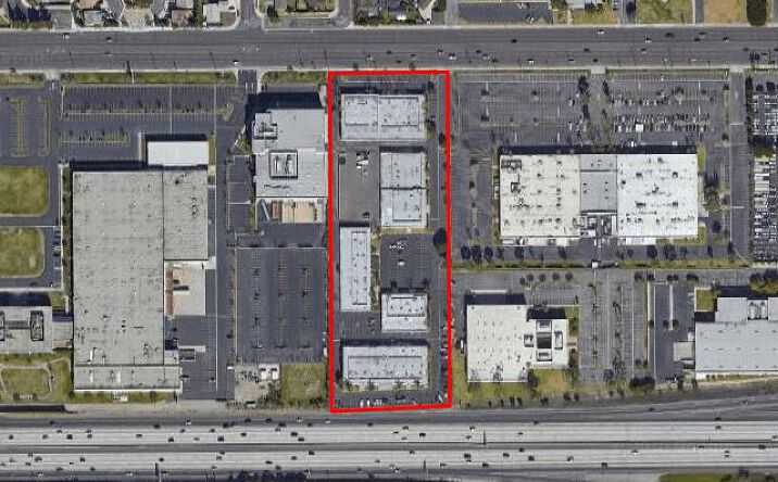 Pictures of Industrial property located at 6860 Orangethorpe Ave, Buena Park, CA 90620 for lease - image #1
