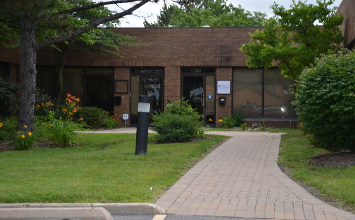 Pictures of Office property located at 4255 Westbrook Drive 209, Aurora, IL 60504 for lease - image #1