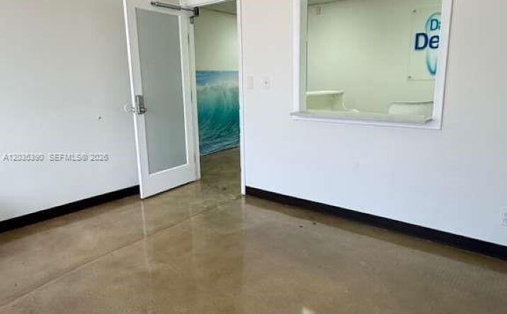 Pictures of Retail, Office property located at 801 S Federal Hwy # 29 #8027-29, Dania Beach, FL 33004 for lease - image #1