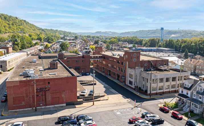 Pictures of Retail, Industrial property located at 1601 Marys Avenue, Sharpsburg, PA 15215 for lease - image #1