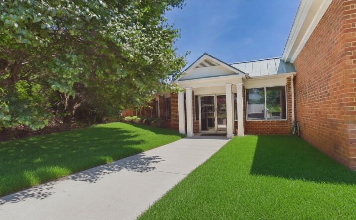 Pictures of Office, Industrial property located at 22290 TIMBERLAKE RD, LYNCHBURG, VA 24502-7305 for lease - image #1