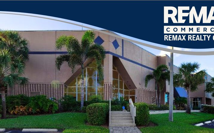 Pictures of Office, Industrial property located at 13830 JETPORT COMMERCE PKWY, FORT MYERS, FL 33913-7725 for lease - image #1
