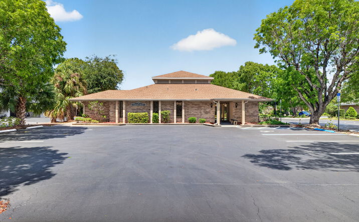 Pictures of Office property located at 45 Barkley Circle, Fort Myers, FL 33907 for lease - image #1