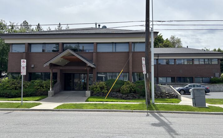 Pictures of Office property located at 842 S COWLEY ST, SPOKANE, WA 99202-1234 for lease - image #1
