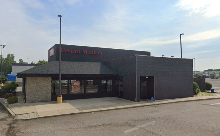 Pictures of Retail property located at 477 FRANKLIN MILLS CIR, PHILADELPHIA, PA 19154 for lease - image #1