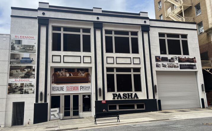 Pictures of Retail property located at 114 W COMMERCE AVE, HIGH POINT, NC 27260 for lease - image #1