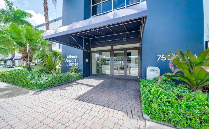 Pictures of Office property located at 7500 Northwest 25th Street, Doral, FL 33122 for lease - image #1