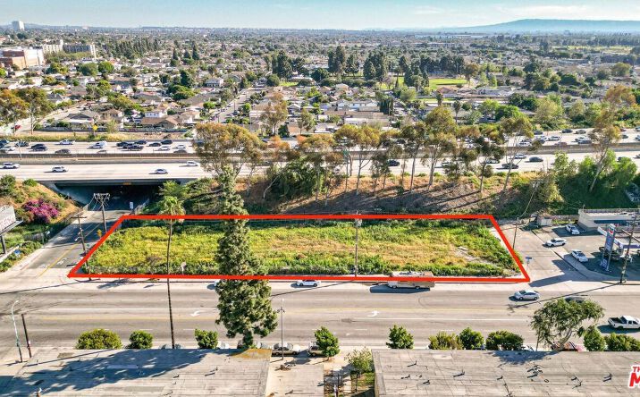 Pictures of Land property located at 1422 East Imperial Highway, Los Angeles, CA 90059 for lease - image #1