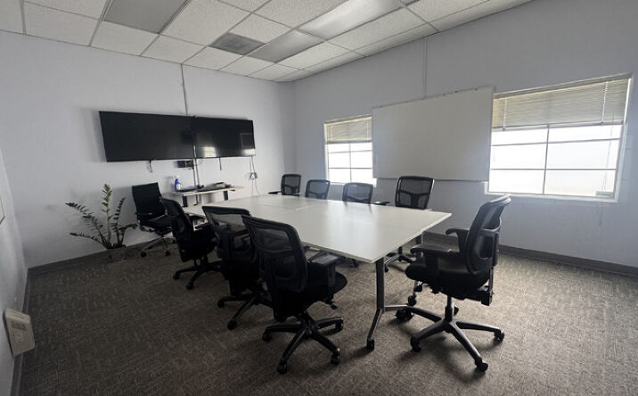 Pictures of Office, Industrial property located at 916 S Claremont St, San Mateo, CA 94401-3039 for lease - image #1
