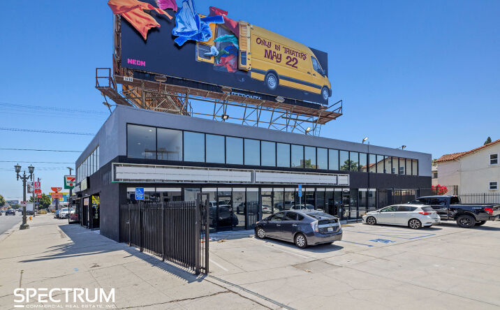 Pictures of Retail property located at 1435 S. La Cienega Boulevard, Los Angeles, CA 90035 for lease - image #1