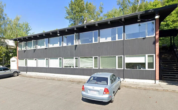 Pictures of Office property located at 7834 SE 32nd St, Mercer Island, WA 98040 for lease - image #1