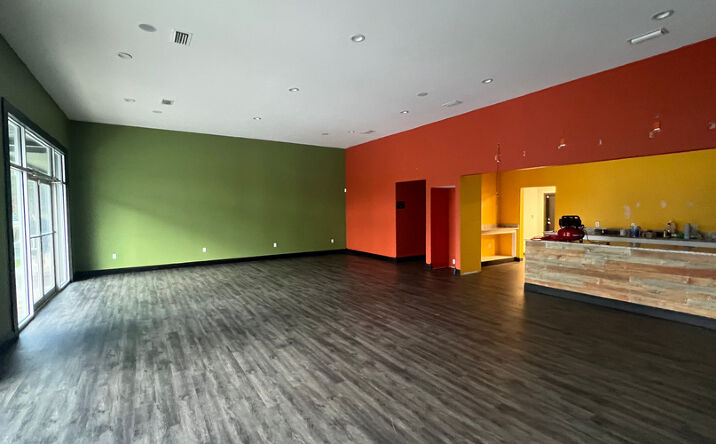 Pictures of Retail property located at 2787 Crawfordville Hwy, Crawfordville, FL 32327 for lease - image #1