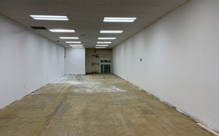 Pictures of Retail property located at 21022 108th Ave SE, Kent, WA 98031 for lease - image #1