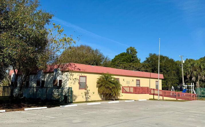 Pictures of Land property located at 2525 S 25th Street, Fort Pierce, FL 34981 for lease - image #1