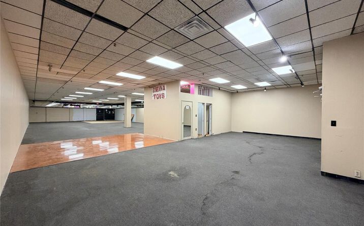 Pictures of Retail, Special Purpose, Office, Industrial property located at 5611 N State Road 7, Fort Lauderdale, FL 33319 for lease - image #1