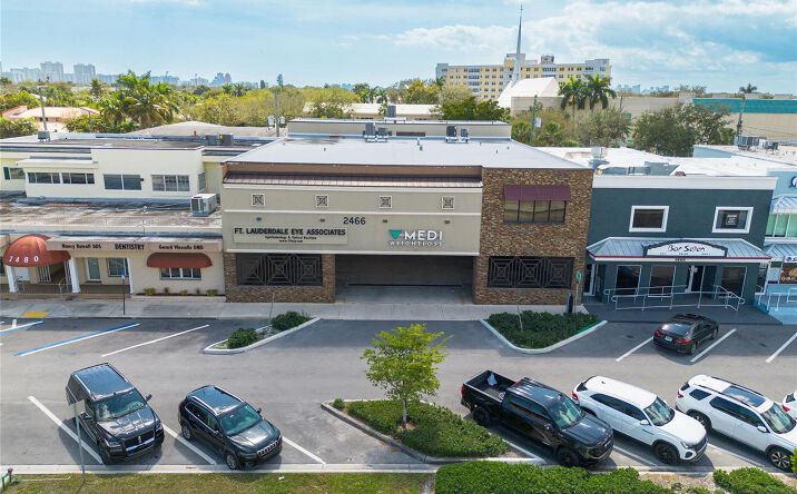 Pictures of Retail, Office, Industrial property located at 2466 E Commercial Boulevard # 103 #102-103, Fort Lauderdale, FL 33308 for lease - image #1