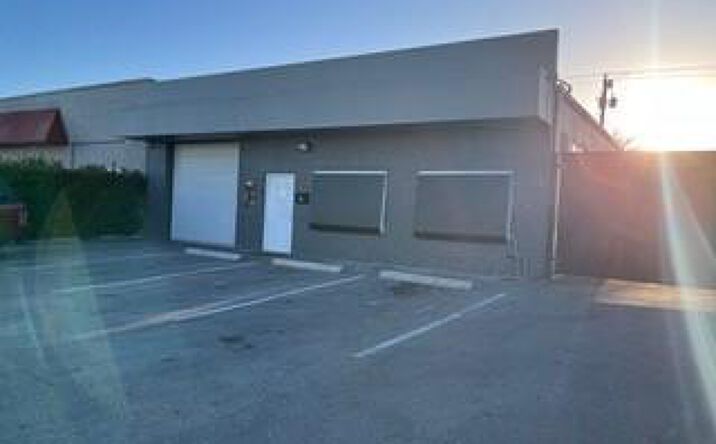 Pictures of Industrial property located at 2810 NE 7th Avenue, Pompano Beach, FL 33064 for lease - image #1