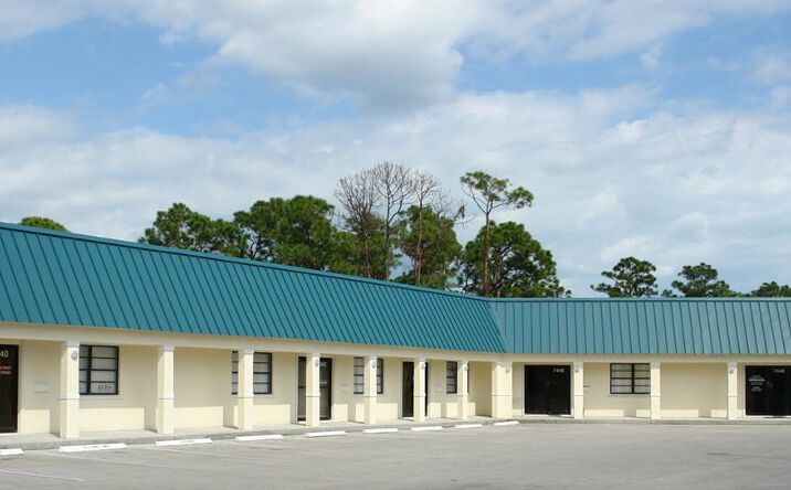 Pictures of Office property located at 7448 S Us Highway 1, Port St. Lucie, FL 34952 for lease - image #1