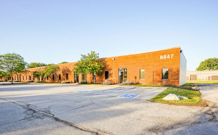 Pictures of Industrial property located at 8847 Commerce Park Place, Indianapolis, IN 46268 for lease - image #1