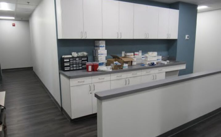 Pictures of Office property located at 2600 Glasgow Ave, Newark, DE 19702 for lease - image #1