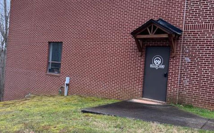 Pictures of Office property located at 443 Pleasant Grove Road, Ellijay, GA 30540 for lease - image #1