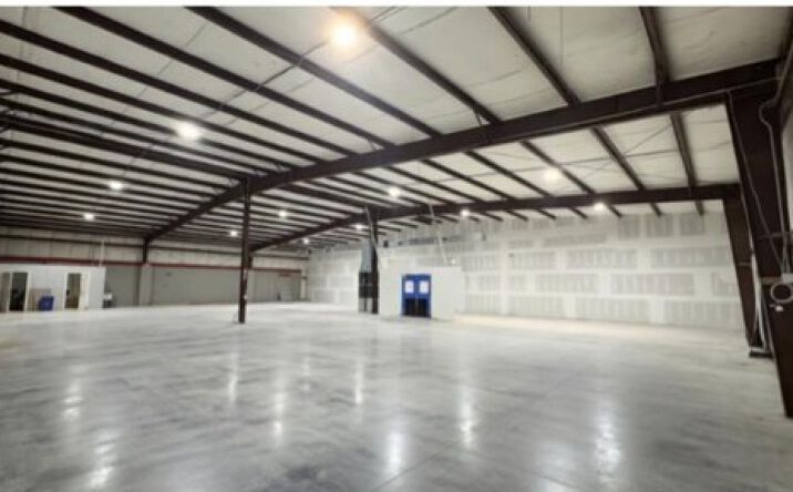 Pictures of Retail, Industrial property located at 8501 Whitesburg Drive, Huntsville, AL 35802 for lease - image #1