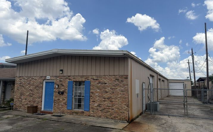 Pictures of Industrial property located at 2838 Crater Lake Drive, Baton Rouge, LA 70814 for lease - image #1
